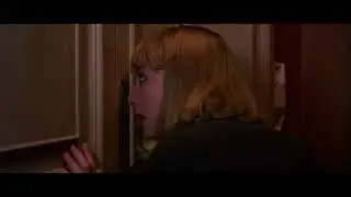Opera (1987), Peephole