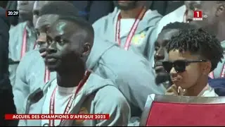 Accueil populaire : les Champions d'Afrique reçus au Palais de la République