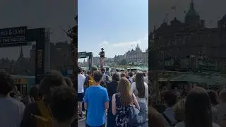 Street Performer Juggles Axe & Knife #edinburgh #fringefestival #juggling #talent #brave #uk