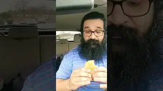 Burger King Fiery Fish Sandwich Smacks. 🐟👌👍 #shorts #foodreview #food #fish #burgerking