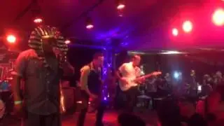 BARRENCE WHITFIELD & MAMBO JAMBO