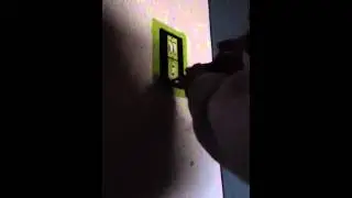 Cahnger l'interrupteur ou nettoyer l'interieur FR