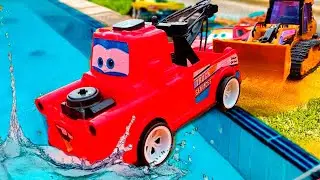 Disney Pixar Cars Unboxing Review | Lightning McQueen | Mattel Disney Pixar Cars Glow Racers Playset