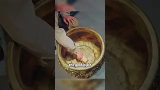 У этого человека есть волшебный медный таз, который может бесконечно воспроизводить что угодно #ф...