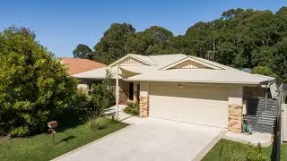 Stylish Home Backing Onto Nature