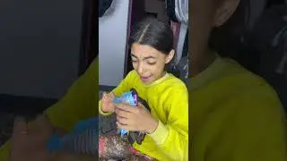 ‏لما ابنك مفجوع يأكل الحاجة بتاعت أخته😱🤣