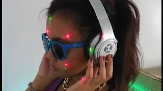 Wholesale Bulk Headsets headphones 713.587.0786