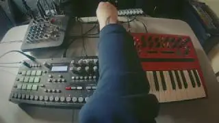 Glo Phase - 2step / Garage with Elektron Analog Rytm & Korg Monologue