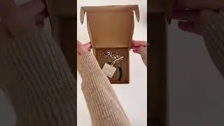 Every detail starts as a fragment. #bagchain #bagcharm #unboxing