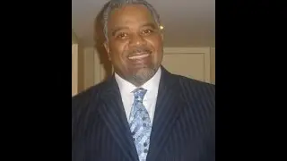 MP3WAXX Awards- Nerve DJ Johnny' O Receives His Award 7 of 7