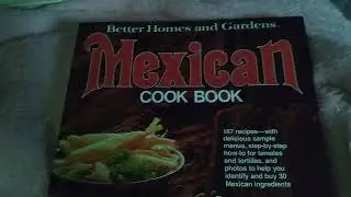 Vlogust Day 23  Cookbook Haul
