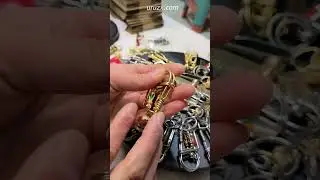 Handcrafting A Keychain Using Solid Brass Wire #wirebending #brassart #craft