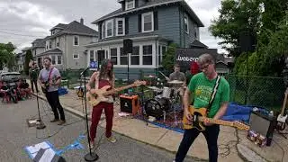 Waterpistol - Downtown Crossing (Live)