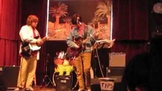 Creative Outlook and Nickels and Dimes live at Suzy's