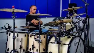 @ruben7938 grabando en estudio con sus baquetas #gamadrumstick 🙌🏽🥁#gamapercussion #shapeyoursound