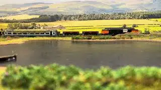 Double Loadhaul 37s on a push pull of Ballast