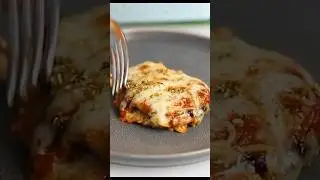 Кето-баклажаны под пармезаном &mdash; рецепт в комментариях!