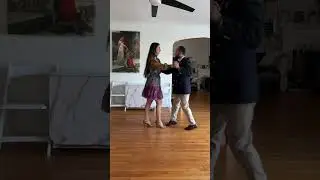 Elegant Salsa Combination by Alejandro Sol and Elena Runceanu
