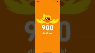 900 DAY DUOLINGO STREAK! 