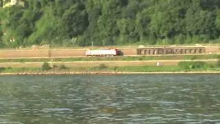 Züge zwischen Remagen und dem Unkelbachtal am Rhein