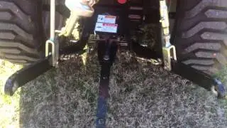 Mahindra eMax Series Sub-Compact Tractor