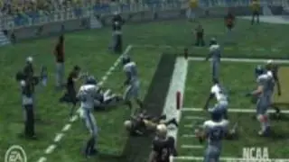 4 - Denard Robinson Highlights
