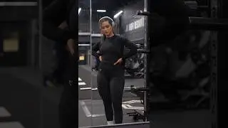 beauutiful #gymgirl #desihomegym #fullbodyworkout #bodyshape #fitfemales #fitness #fitgirl