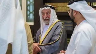 حاكم الشارقة يفتتح مسجد السيدة خديجة ويتفقد مقبرة الرويضات