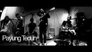 payung teduh 