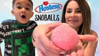 Trying HOSTESS Snoballs Cakes for the First Time