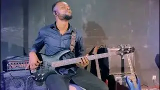 KUNG FUBATTE (tous qui respir loue l'eternel)