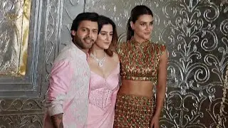 Kriti Sanon With Sister Nupur Sanon and His Bf Stebin Ben At Manish Malhotra's Diwali festival 