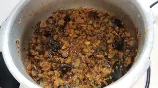 இப்படி ஒரு gravy நீங்க பாத்திருக்க மாட்டிங்க🤤👌சாப்பிடதவங்களை இந்த gravy சாப்பிட வெக்கும்😋