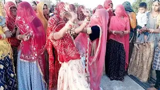 शादी की सुपरहिट  देशी गाल्या देशी डांस बरात्या न एक बार जरुर देखें