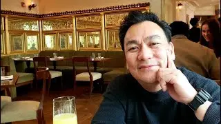 CLASSIC EGG BENEDICT AT THE ICONIC TAVERN ON THE GREEN IN CENTRAL PARK