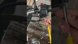How to Change The Accelerator Cable Royal Enfield Bullet Standard 350 Mod2016#0