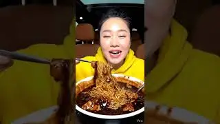 H&uacute;t Trọn T&ocirc; M&igrave; Tương Đen 