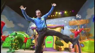 Hoop Dee Doo (Live)
