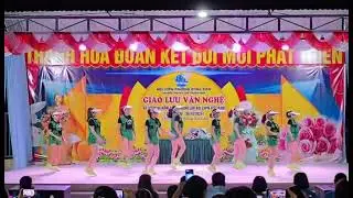Tự em sai (DB Đ&agrave;o Dung. Cover CLB shuffle dance Đại Ga)