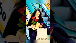 Giving flowers to strangers #flower #foryou #happy #surprise #tiktokusa #roses