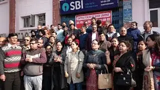 PSU bank employees suspend work against merger of three banks