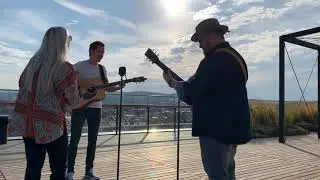 A mikme Jam Session with Helena May, Luke Andrews and Tom Traint