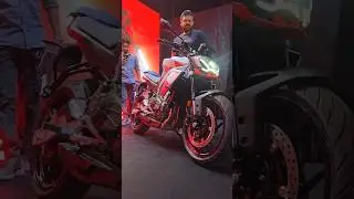 Time to hear the exhaust sound of Aprilia Tuono 457 #apriliatuono457 #Tuono457 #Bike #Aprilia