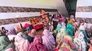 उड़ै कूटै चूरमा रंध रही दाल, बालाजी के मंदिर में🙏❣️(8295605918)❣️🙏#bhajan #balaji @meenamalik4651