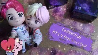 UNBOXING: BTS V Mini Vinyl Doll