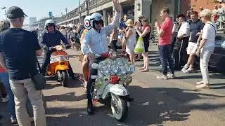 Mod scooters: vintage Vespa and Lambretta scooters @Brighton, UK