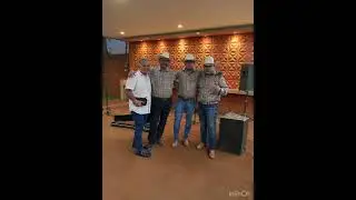 Perd&oacute;name &raquo;grupo afortunado&laquo; la gloria sea para el de arriba. 