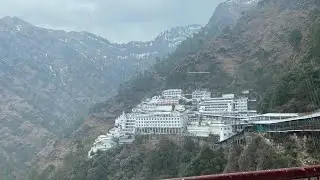 Mata Vaishno Devi ji Yatra ||Part -1 || Delhi to Katra by train ||Jai Mata Di 🙏🏻 ||Vaishno Devi vlog