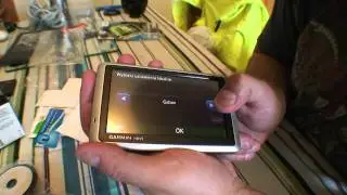 Garmin N&uuml;vi 1300 display vs Wayteq X850 display and screenguards