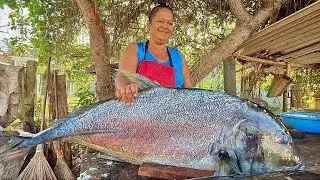 Wow!! Beautiful Natural Rural Village Street Fish Market And Super Fresh Fish Cutting Performance 